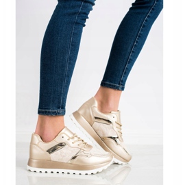 Bestelle Stylish Sneakers beige 2 Bestelle Stylish Sneakers beige 2