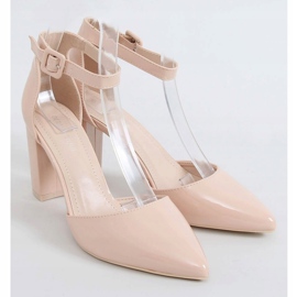 Pumps on the pillar lacquered beige 4036 Nude 1