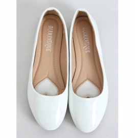 White lacquered ballerinas 9988-60 White 1