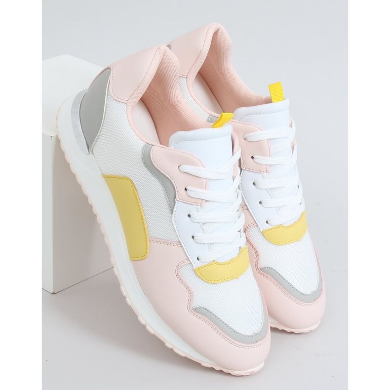 Multicolor sports shoes C915 Pink multicolored 1
