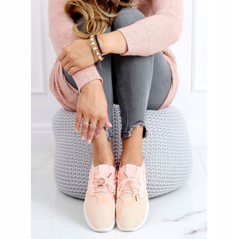 Pink women's sports shoes B0-70 Pink 1