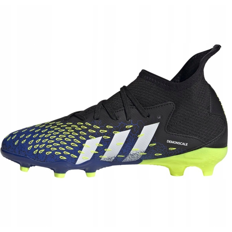 Adidas Predator Freak.3 Fg Jr FY0613 football boots white, black, royal black 1 Adidas Predator Freak.3 Fg Jr FY0613 football boots white, black, royal black 1