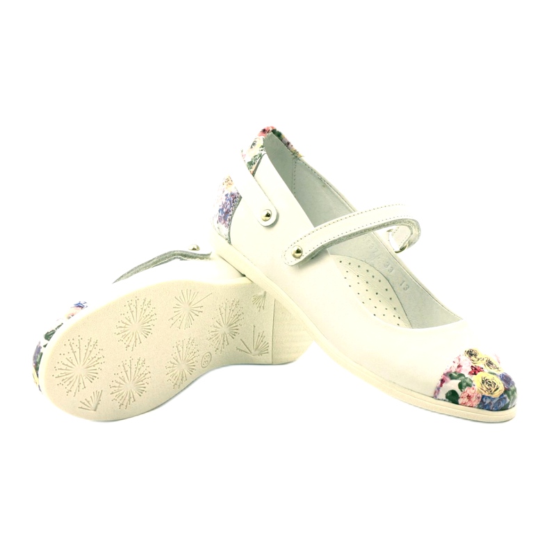 Girls' leather ballerinas with white flowers Bartek 3