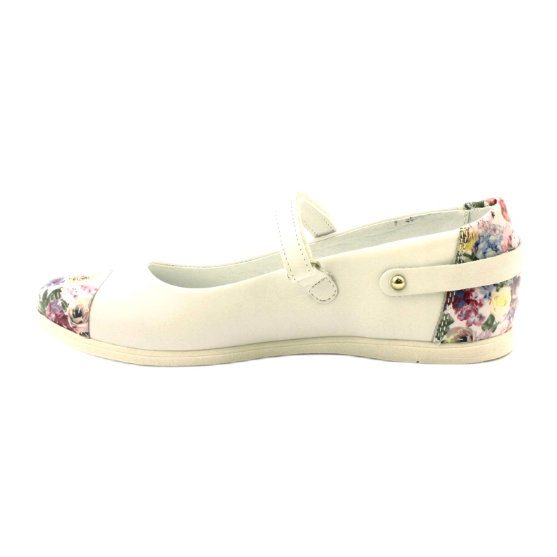 Girls' leather ballerinas with white flowers Bartek 2