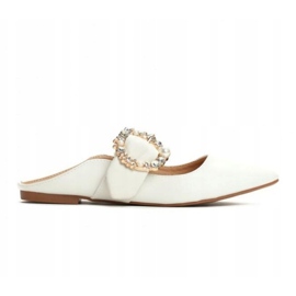 Vices 9158-41 White sandals 3