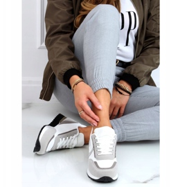 Multicolor VL121P White sports shoes multicolored 2