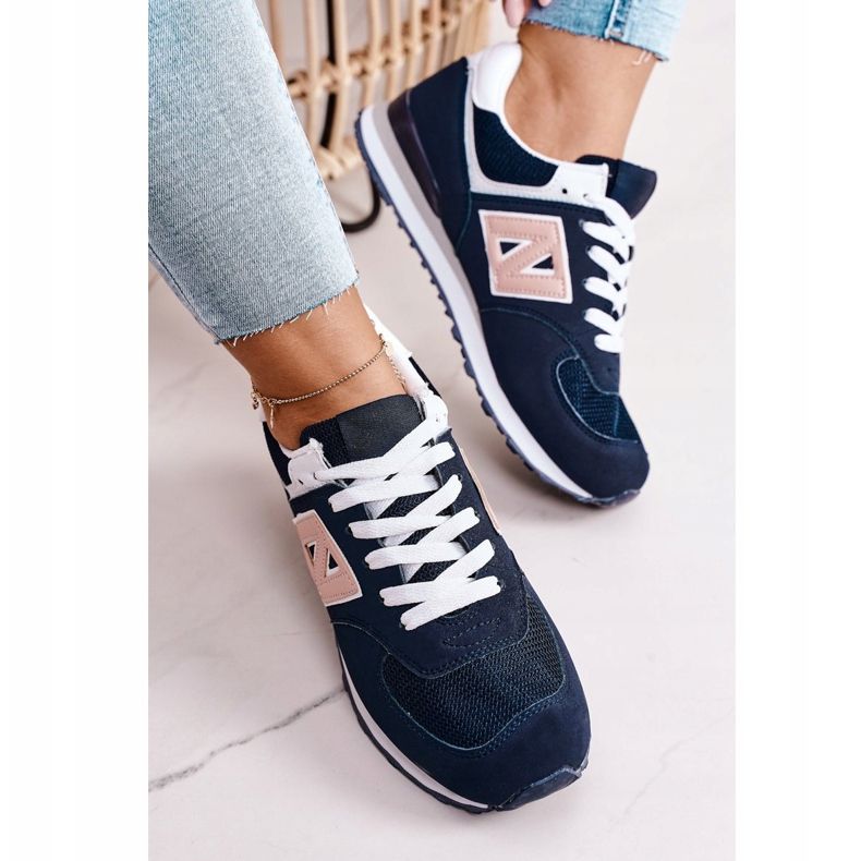 Women's sports shoes Sneakers Navy Last Minute white navy blue pink 1 Women's sports shoes Sneakers Navy Last Minute white navy blue pink 1