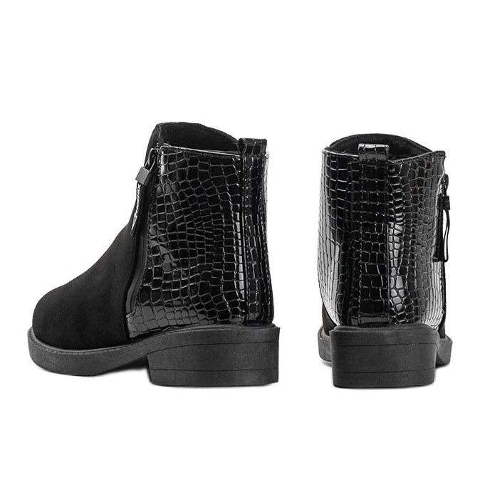 Black suede flat boots from Genesario 1 Black suede flat boots from Genesario 1