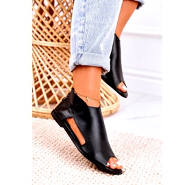 Nicole Women's Flat Leather Sandals Black Natalie 4