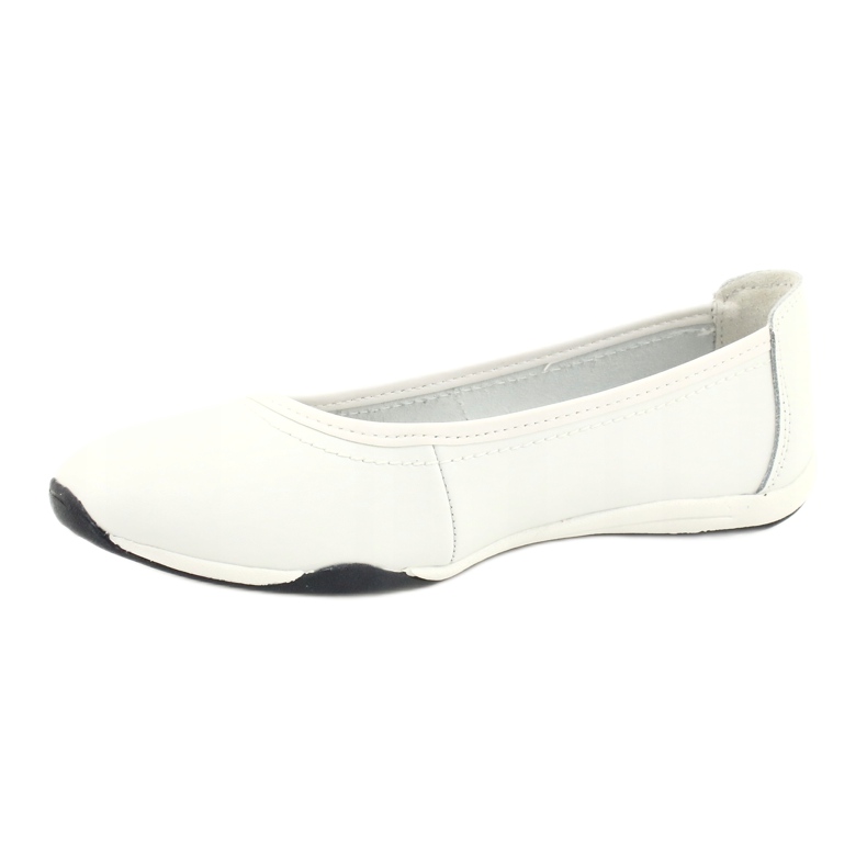 Women's sports ballerinas Filippo DP2063 / 21 white red navy blue 1