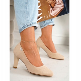 PJ1 Classic Pumps On A Bar Suede Beige Eleanor 1