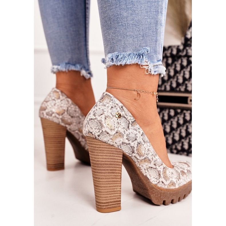 Pumps On A Bar And Platform Maciejka Gold-Beige 02629-25 brown golden 2