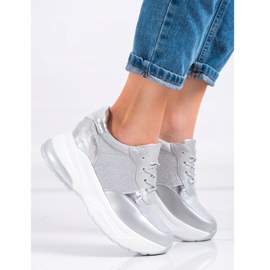 Bestelle Silver Sneakers With Glitter grey 2 Bestelle Silver Sneakers With Glitter grey 2