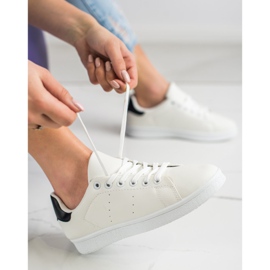 SHELOVET Low Sport Shoes white 1