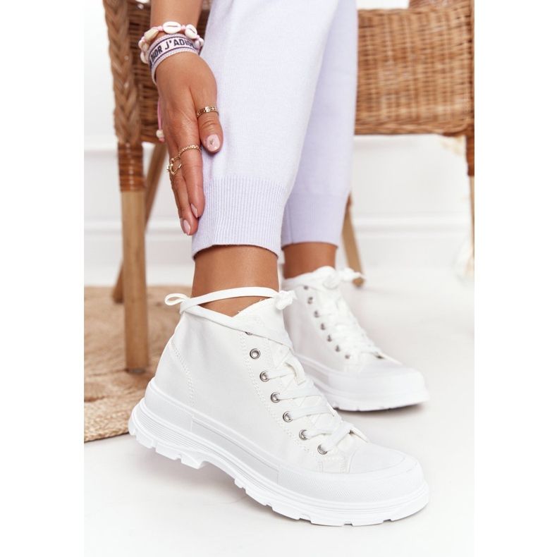 FB2 Women's High Sneakers White Trissy On A Large Sole 2