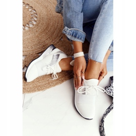 FB2 Women's sports shoes Sneakers White and Silver Netta 2