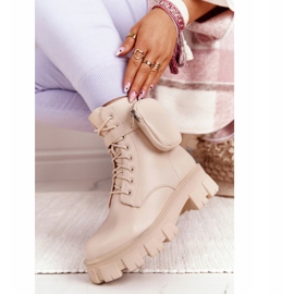 PS1 Beige Worker Boots On The Platform Beige Saturday 2