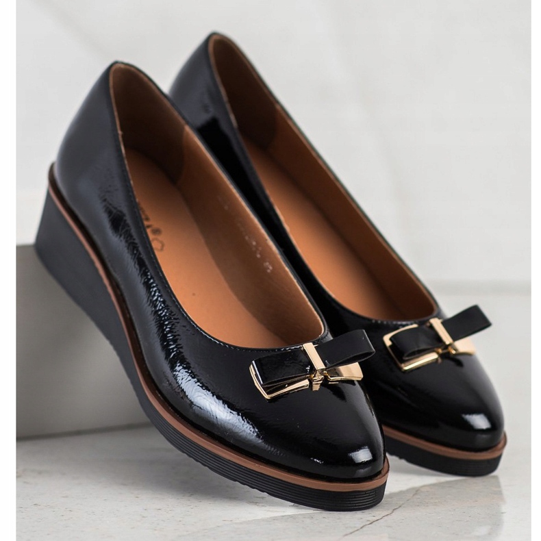 Lacquered ballerinas VINCEZA black 1