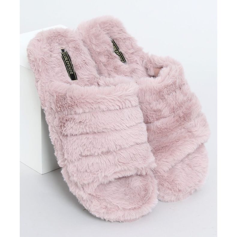 Women's slippers with an elastic lilac X8130 Purple 1