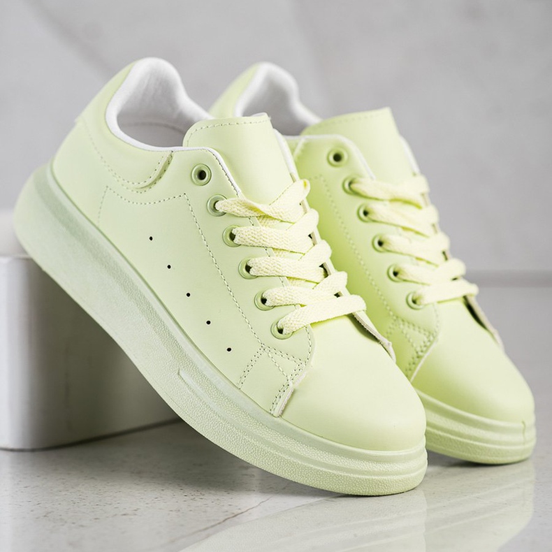 SHELOVET Green Sneakers On The Platform 1