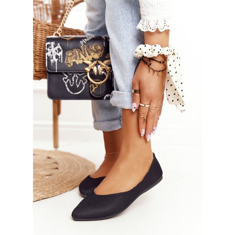 Delicate Ballerina In Spitz Vinceza 2187 Black 1