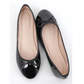 Black lacquered ballerinas 1JB-18181 Black 1