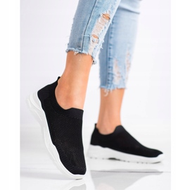Ideal Shoes Slip-on Shoes With Mesh black 1