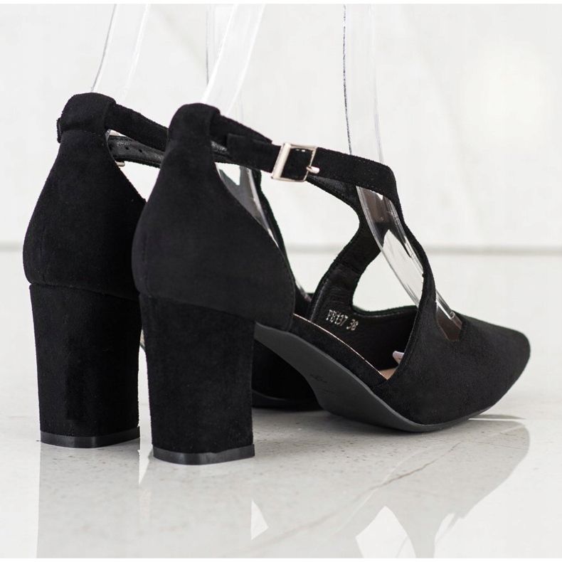 Elegant Sergio Leone pumps black 1