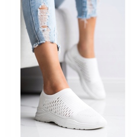 Ideal Shoes Comfortable openwork sneakers white 1