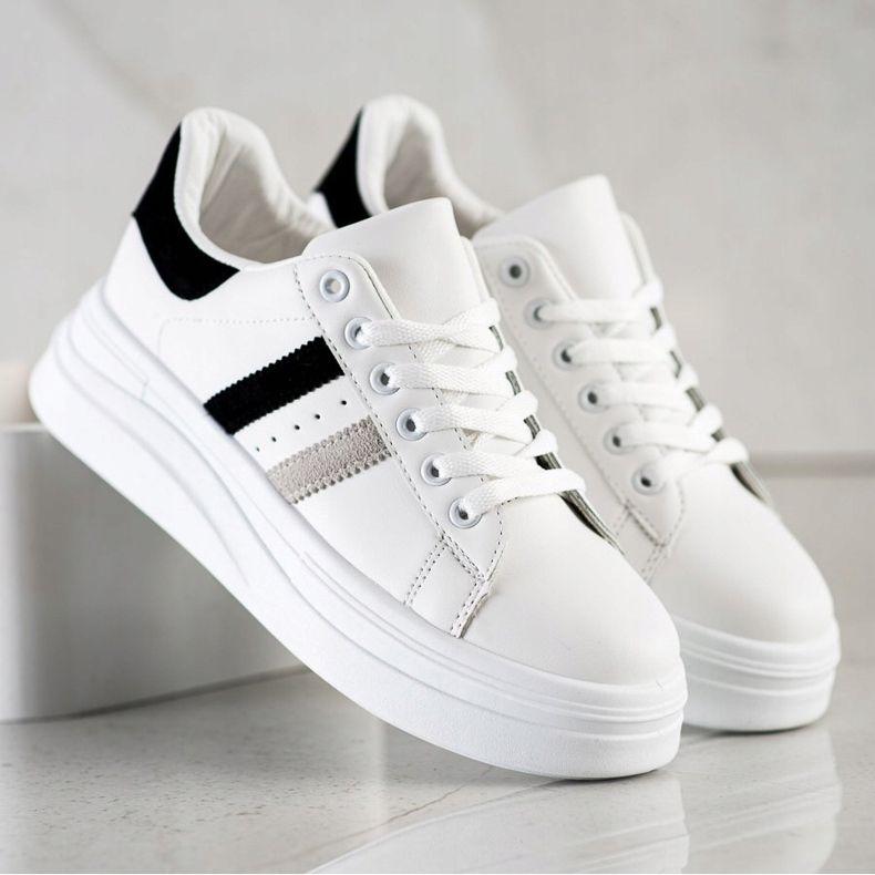 SHELOVET Sneakers With Suede Inserts white 1
