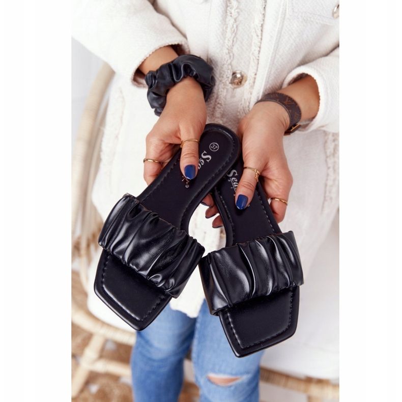 PS1 Women's Classic Black Slippers Looking Good 1