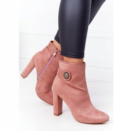 Classic boots on a post Lu Boo Pink 1