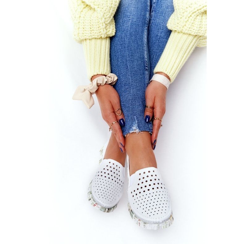 Openwork Leather Shoes Maciejka White 03512B-11 multicolored 1