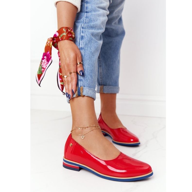 Lacquered Leather Shoes Maciejka 05035-08 Red 2