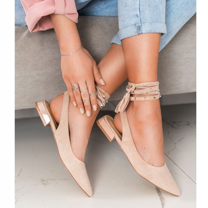 Seastar Pumps With Decorative Binding brown 1