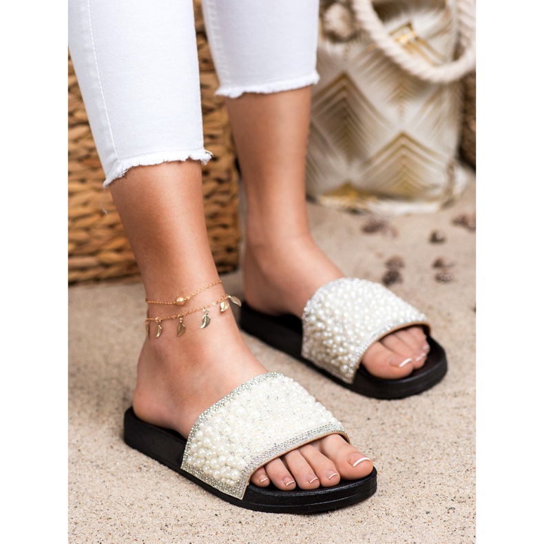 Seastar Elegant Slippers With Pearls black 1