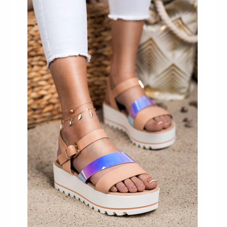 Weide Sandals On The Platform With Holo Effect beige 1