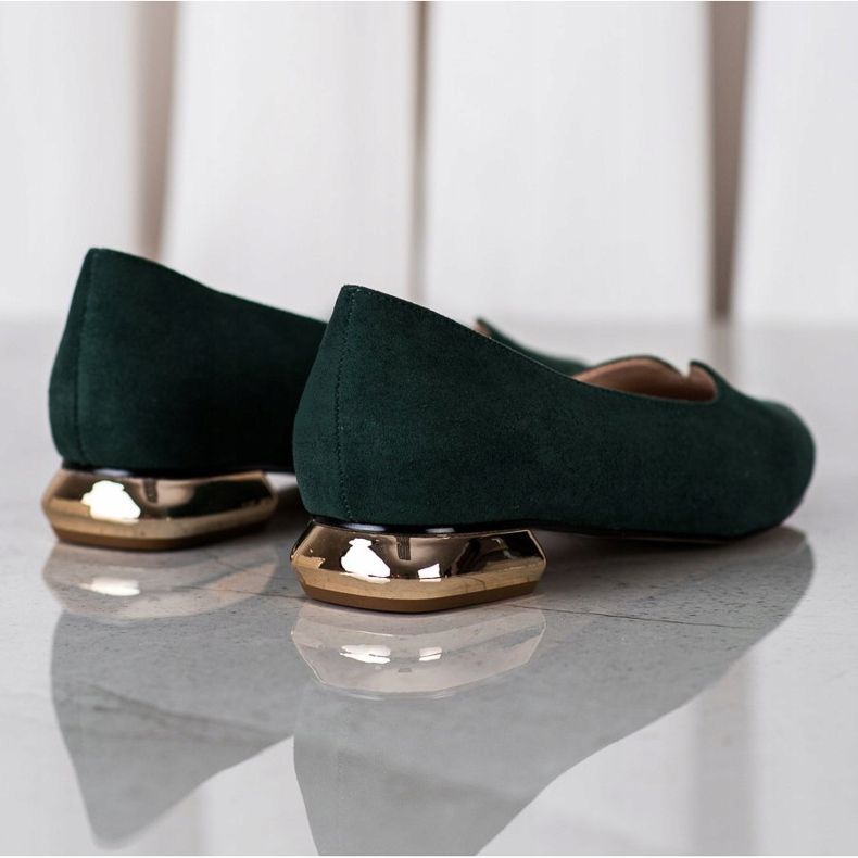 Pumps With Gold Heel VINCEZA green 2