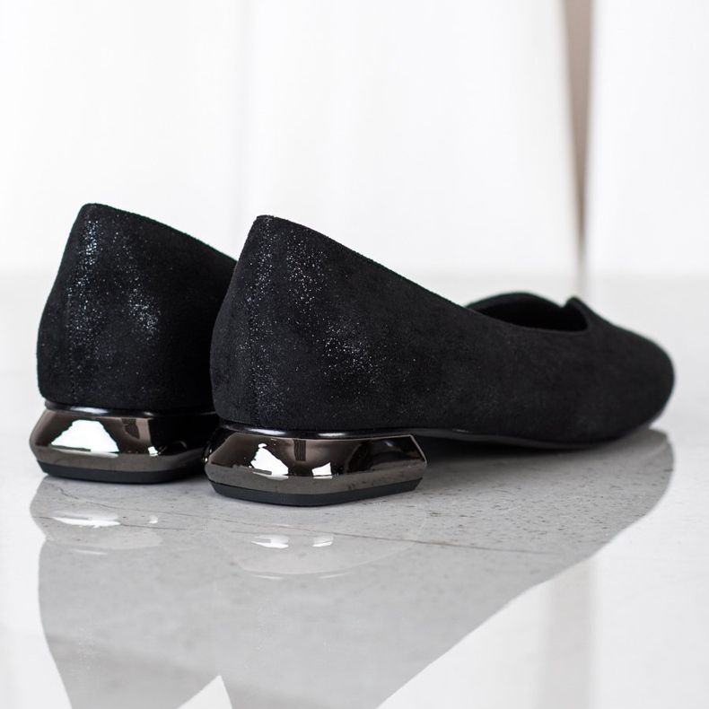 Pumps With Silver Heel VINCEZA black 2