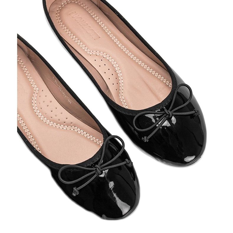 Black lacquered ballerinas with a Lesley bow 1