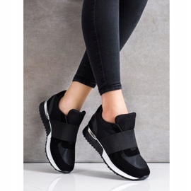 SHELOVET Stylish Slip-On Sneakers black 1