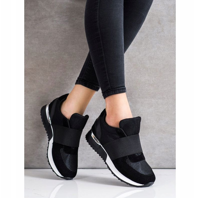 SHELOVET Stylish Slip-On Sneakers black 1