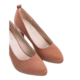 Pink pumps on a Cameron stiletto heel 1