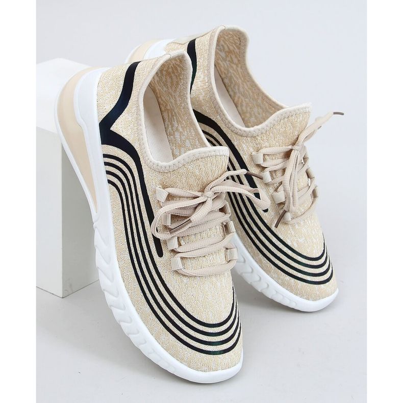 Beige socks 3436 Beige sports shoes 1 Beige socks 3436 Beige sports shoes 1