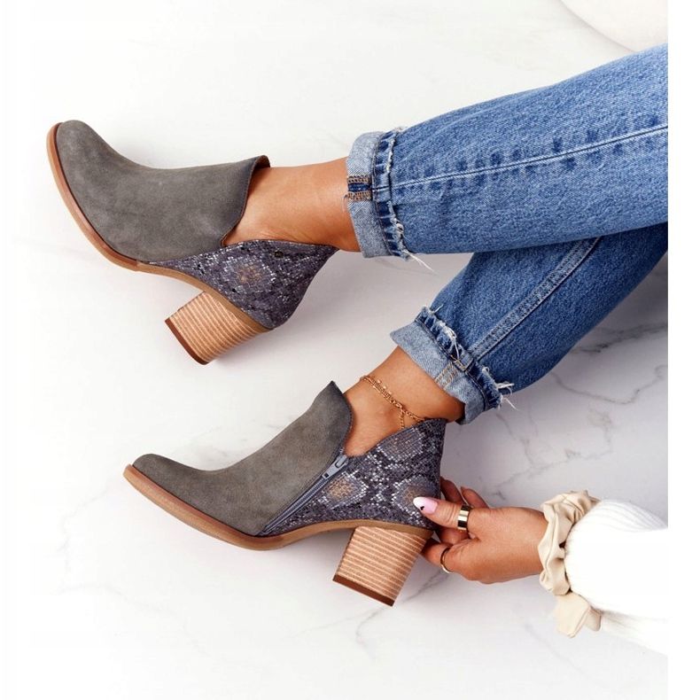 Women's Leather Boots On A Heel Maciejka Gray GAD 04492 silver grey 1