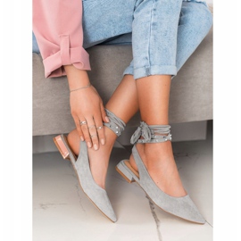 Seastar Pumps With Decorative Binding grey 1