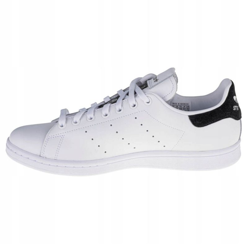 Adidas Stan Smith M FV4081 shoes white black 1 Adidas Stan Smith M FV4081 shoes white black 1