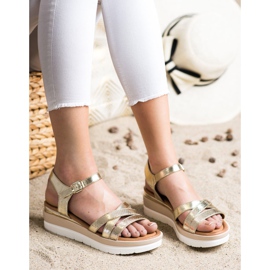 Seastar Sandals On The Platform golden 1