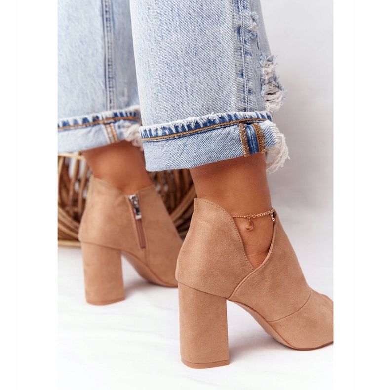 Spring Suede Boots On A Post Vinceza 21-17095 Beige 1