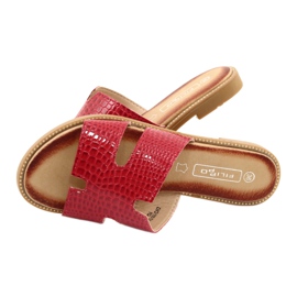 Filippo Women's shiny red varnished flip flops 4